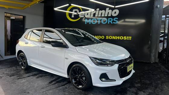 CHEVROLET ONIX 1.0 TURBO FLEX RS AUTOMÁTICO CHEVROLET ONIX 1.0 TURBO FLEX RS AUTOMÁTICO